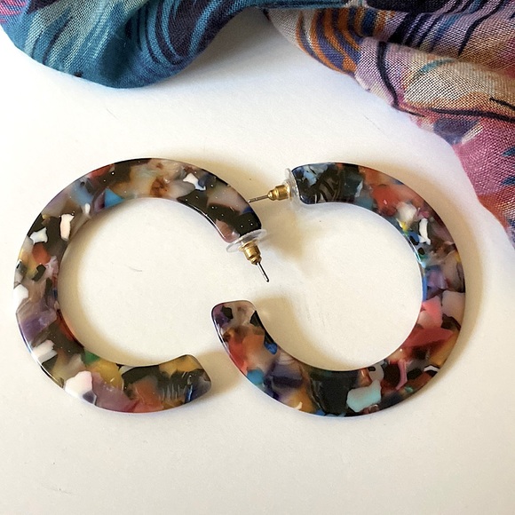 Oversized Tortoiseshell Hoop Earrings - Picture 1 of 2